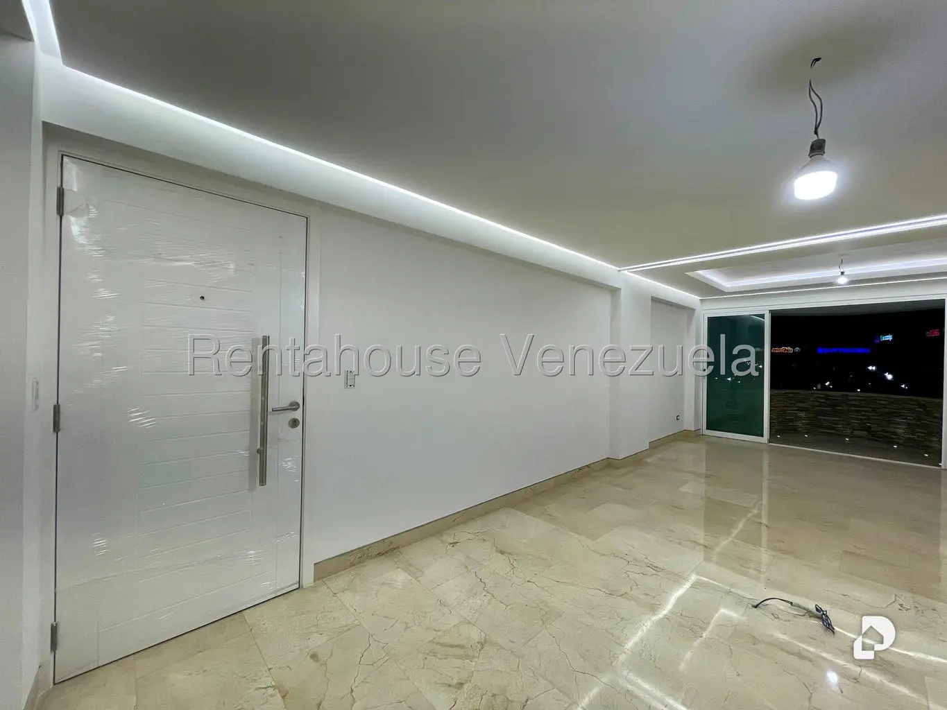 Apartamento en El Rosal, Caracas – 16