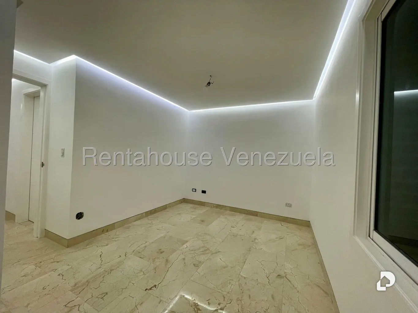 Apartamento en El Rosal, Caracas – 28