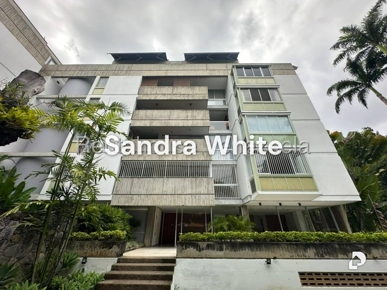 Apartamento en La Castellana. 27-6596, Caracas – 2