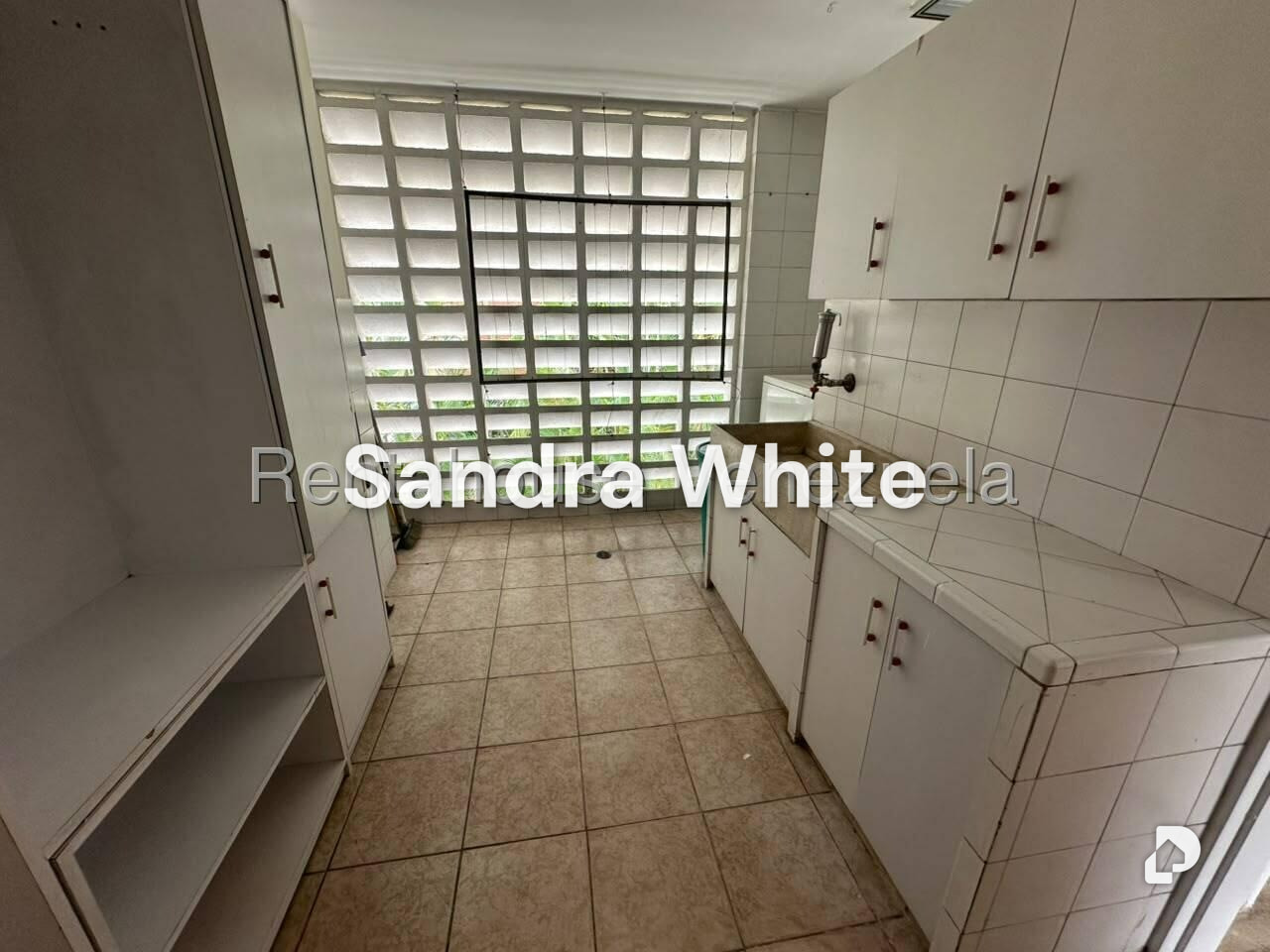 Apartamento en La Castellana. 27-6596, Caracas – 26