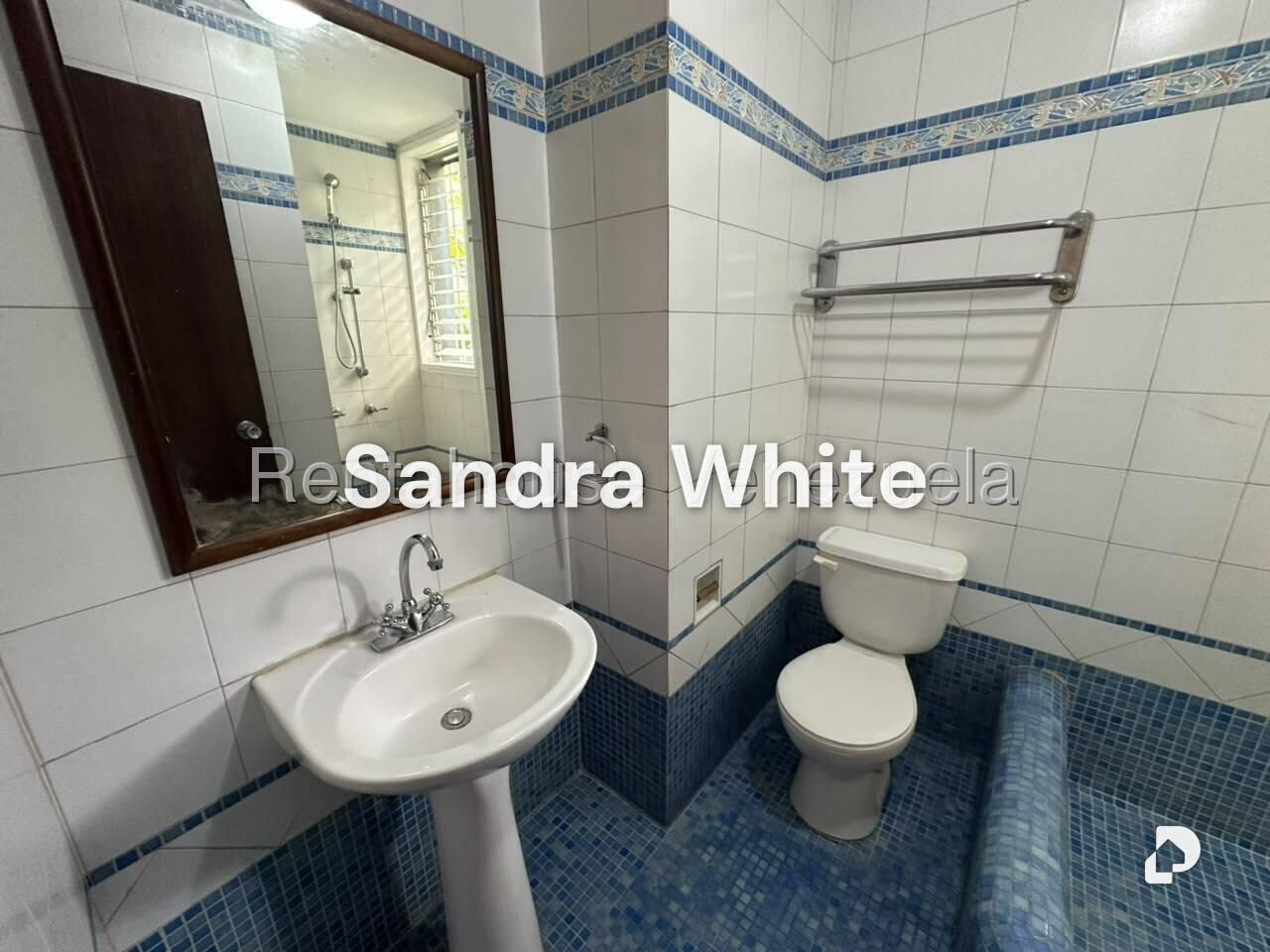 Apartamento en La Castellana. 27-6596, Caracas – 18