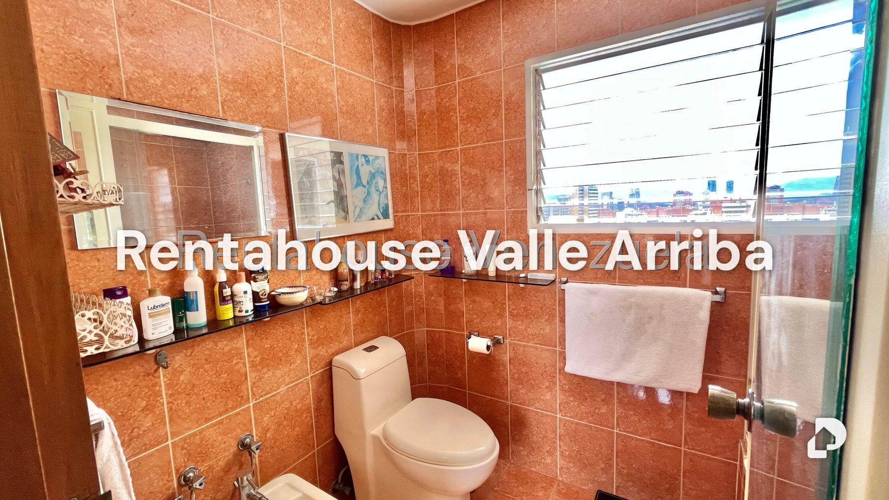 Apartamento en La Campiña, Caracas – 28