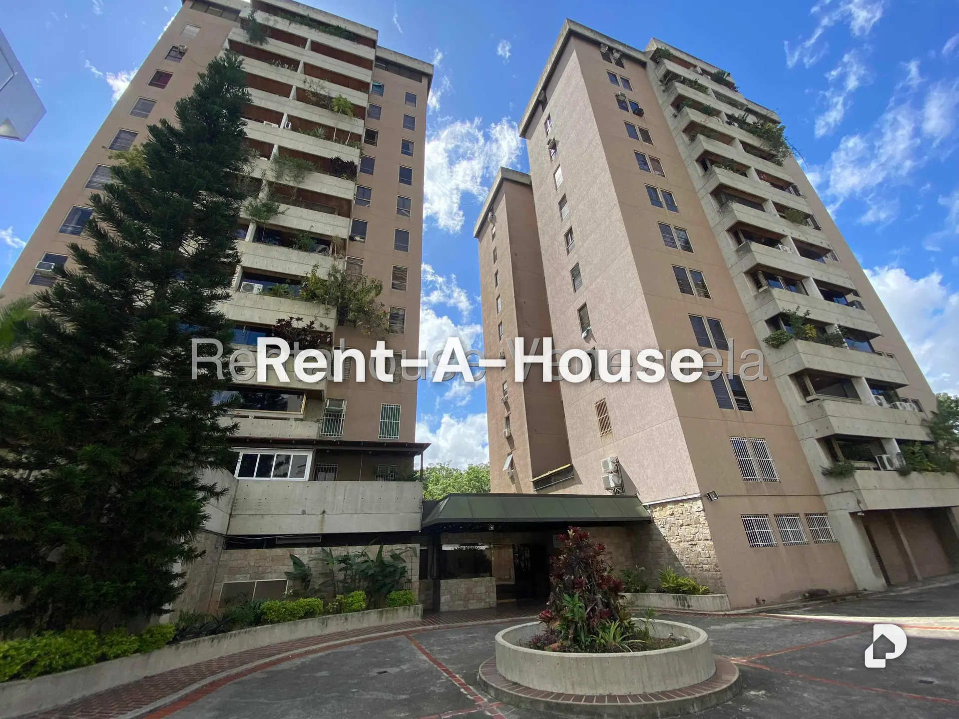 Apartamento en La Carlota, Caracas – 3