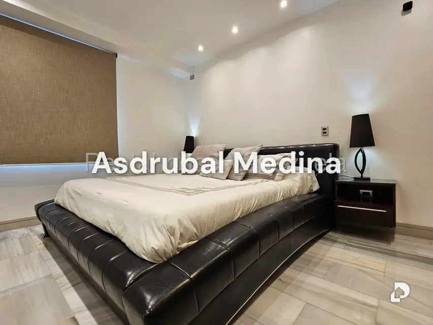 Apartamento en Santa Fe Sur, Caracas – 18