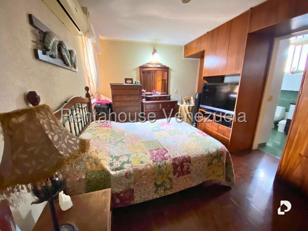 Apartamento en El Cigarral, Caracas – 11