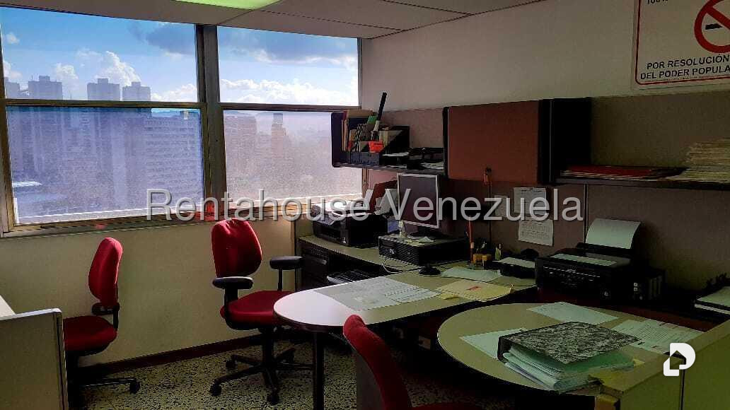 Oficina en Sabana Grande, Caracas – 15