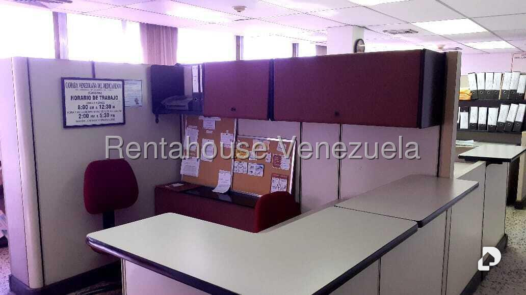 Oficina en Sabana Grande, Caracas – 12