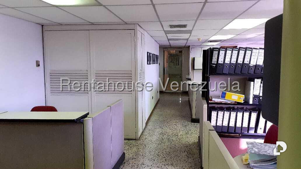 Oficina en Sabana Grande, Caracas – 14