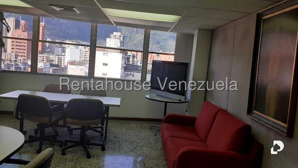 Oficina en Sabana Grande, Caracas – 26