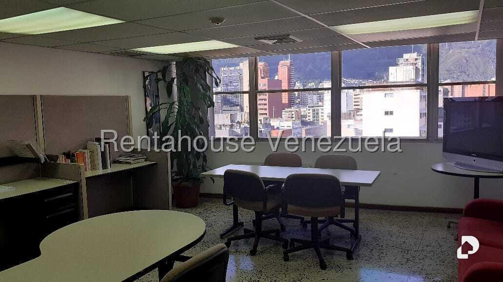 Oficina en Sabana Grande, Caracas – 27