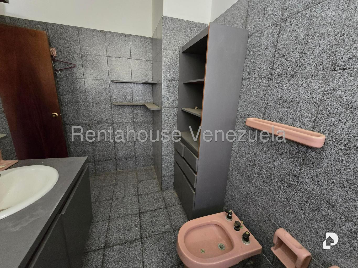 Casa en El Hatillo, Caracas – 11