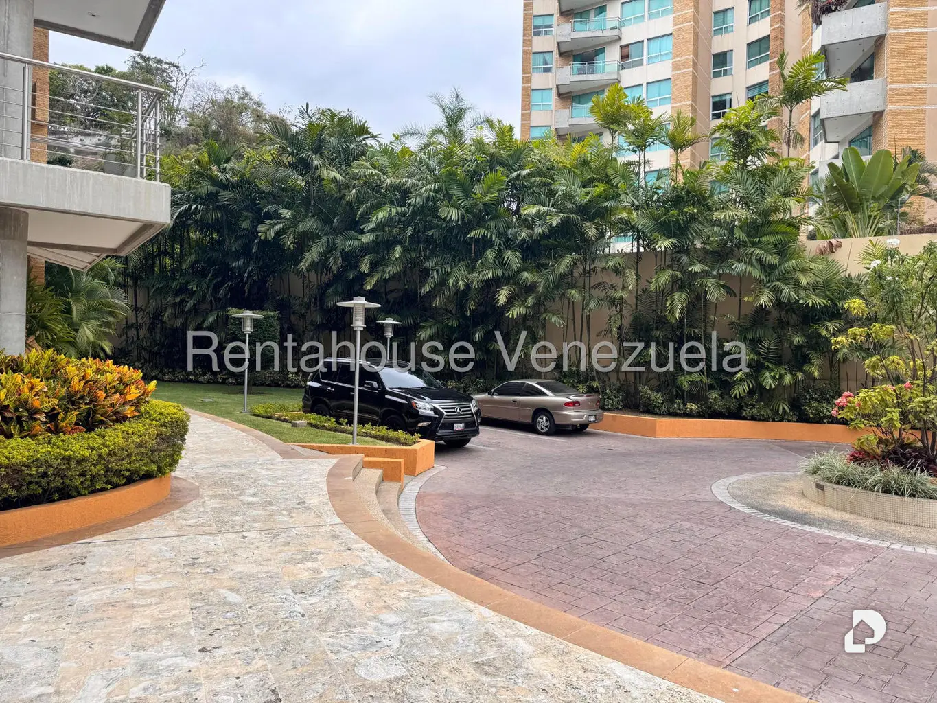 Apartment in Las Mesetas de Santa Rosa de Lima, Caracas – 2