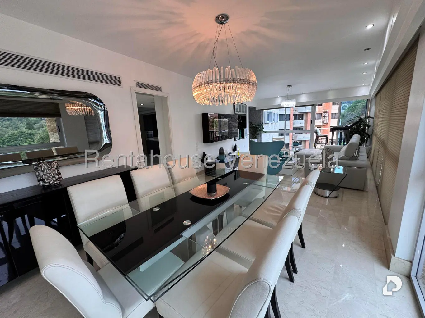 Apartment in Las Mesetas de Santa Rosa de Lima, Caracas – 10