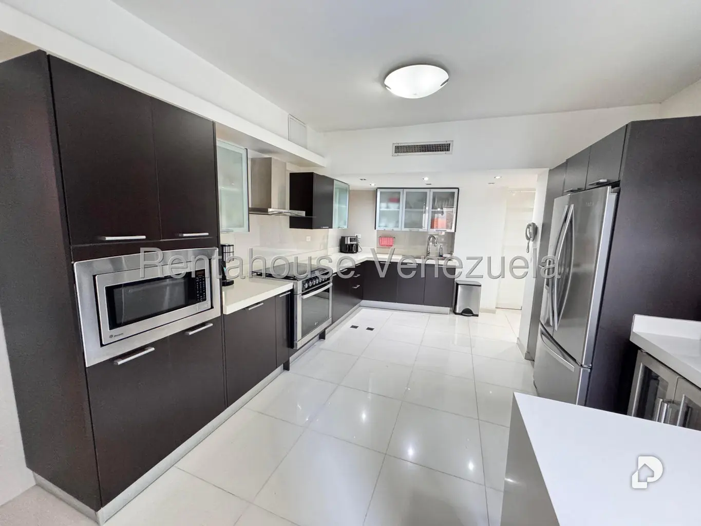 Apartment in Las Mesetas de Santa Rosa de Lima, Caracas – 17