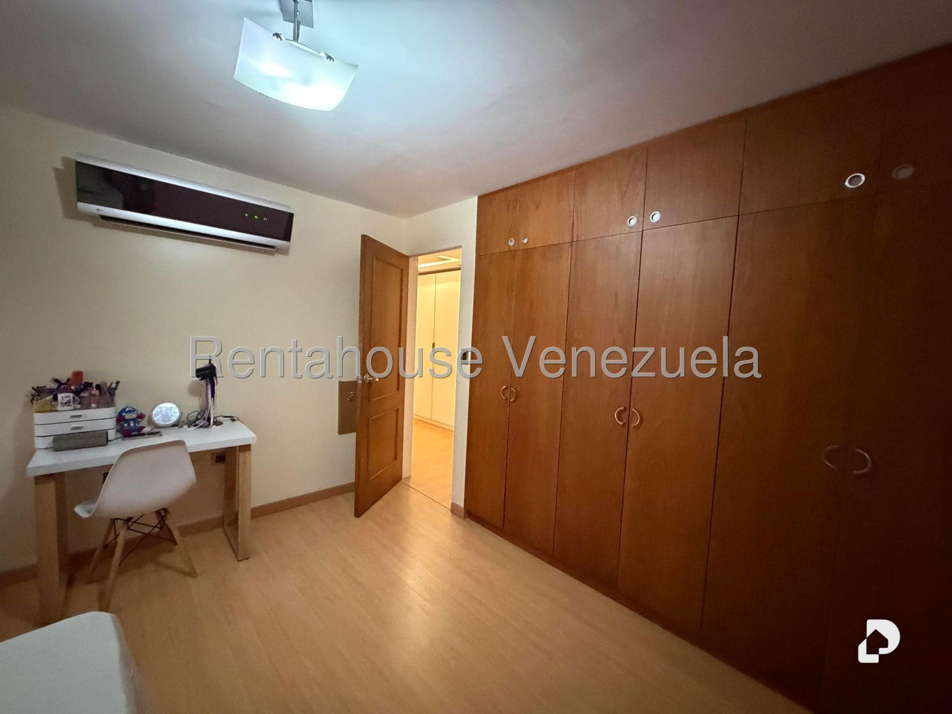 Apartamento en Colinas de La Tahona, Caracas – 28