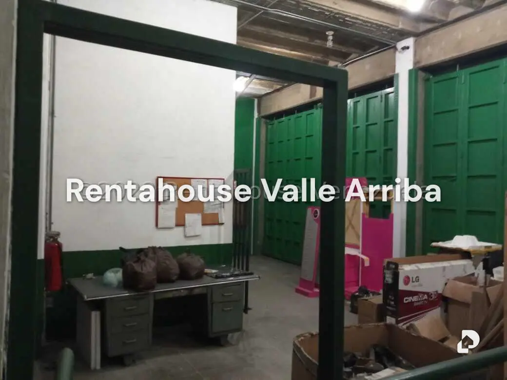 Local comercial en Parroquia La Candelaria, Caracas – 6