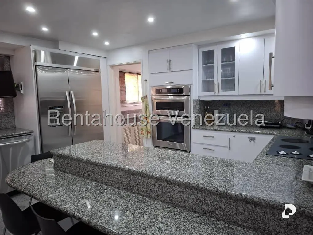 Apartamento en Las Esmeraldas, Caracas – 16