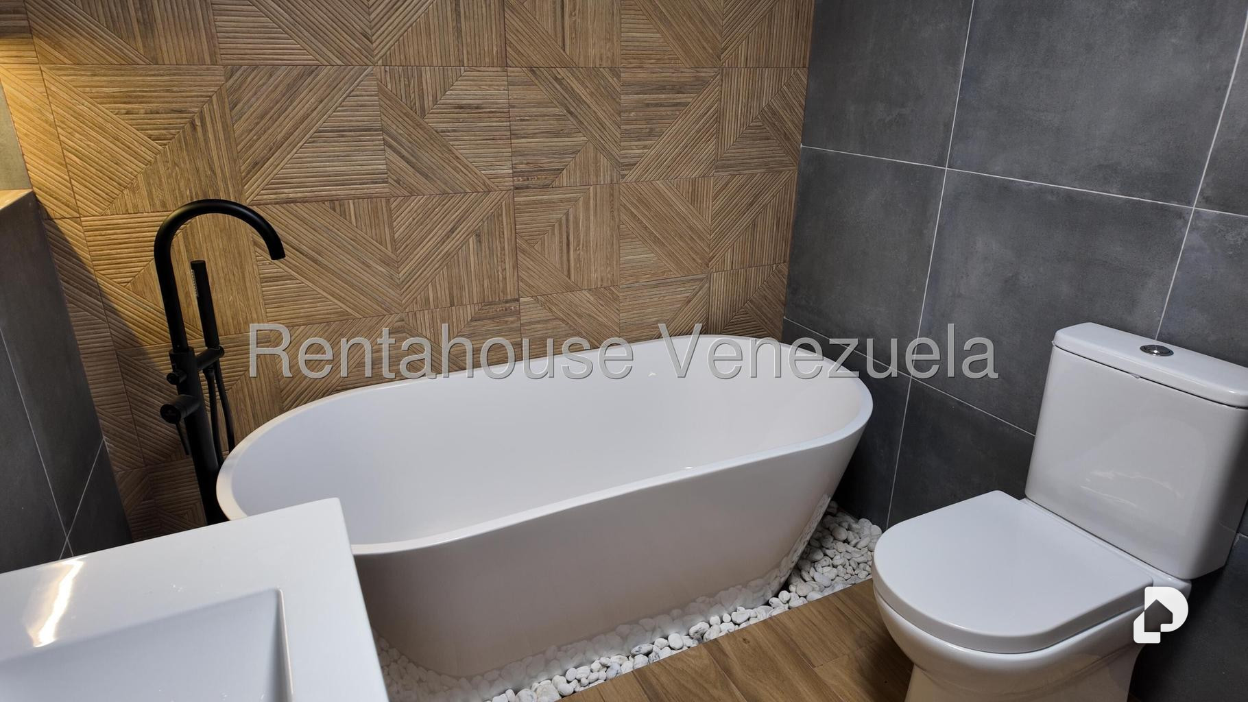 Apartamento en Colinas de La Tahona, Caracas – 11