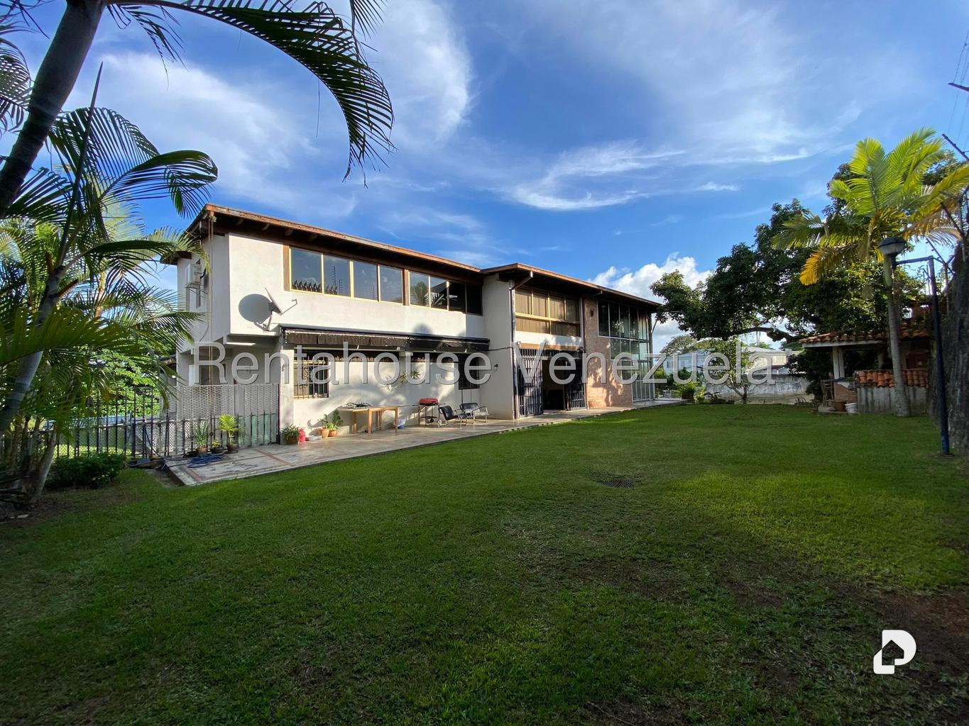 Casa en La Lagunita Country Club, Caracas – 24