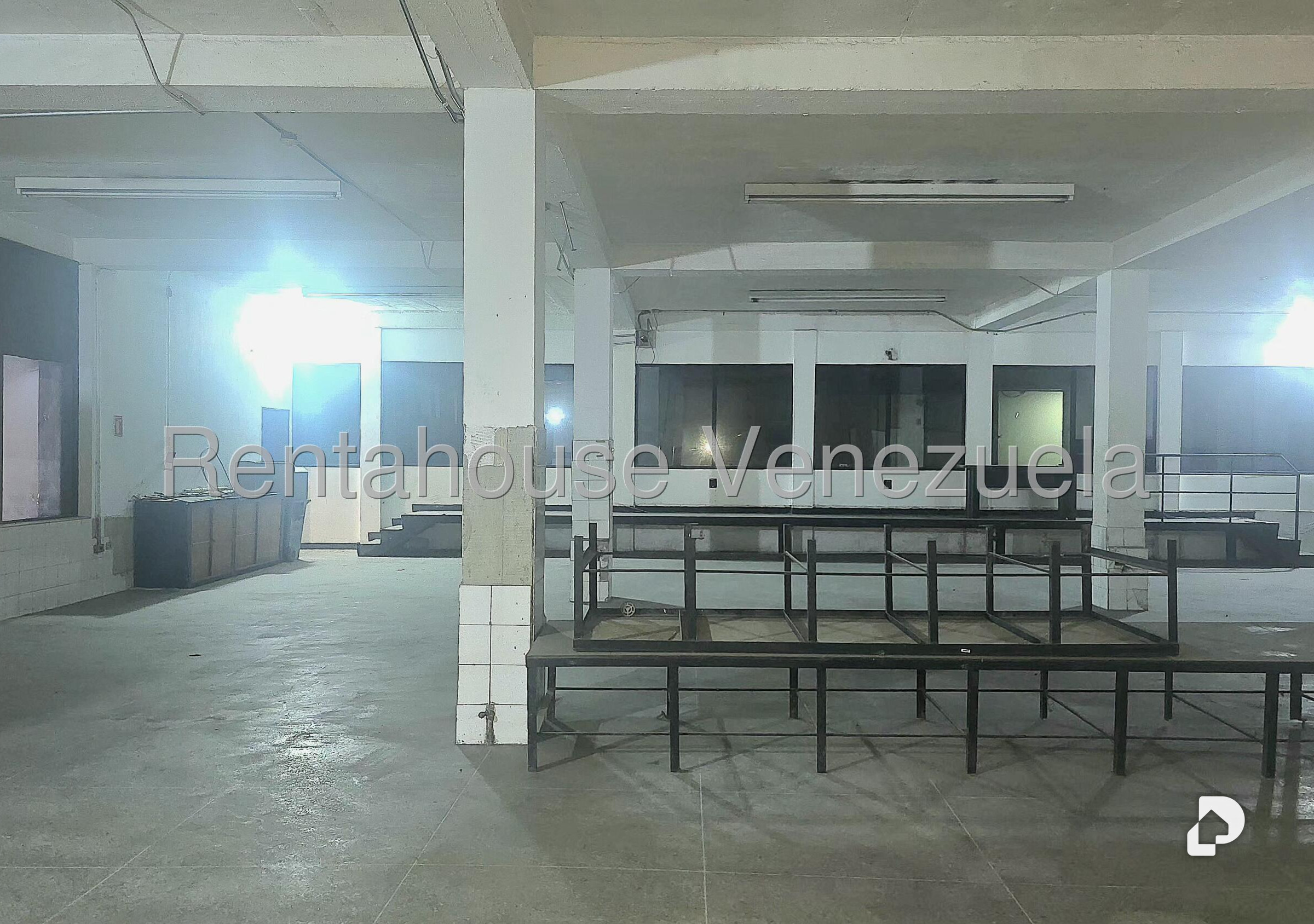 Local comercial en Piedra Azul, Caracas – 10