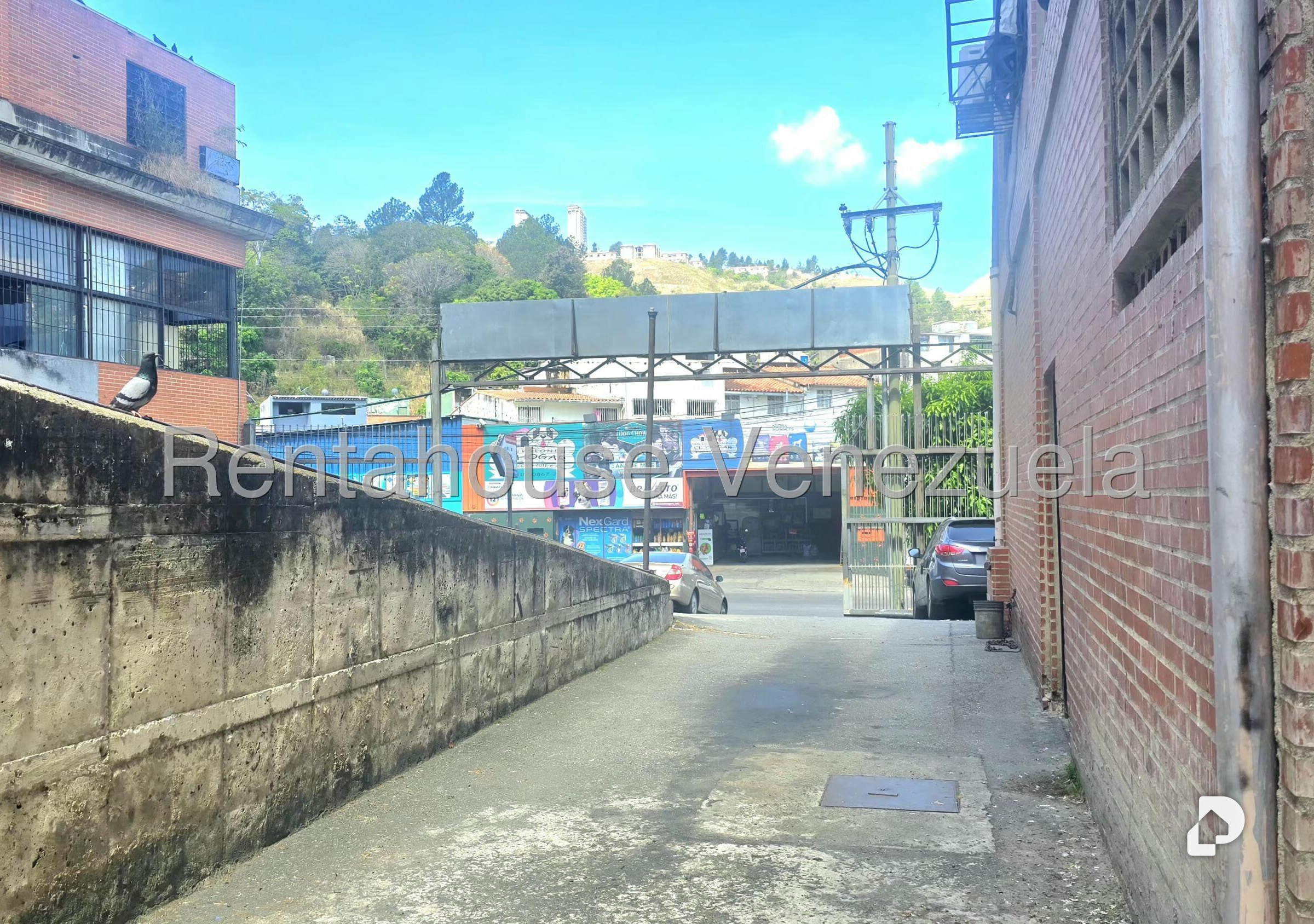 Local comercial en Piedra Azul, Caracas – 4