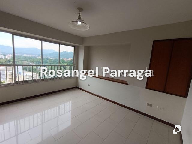 Apartamento en Parque Kerdell, Valencia – 10