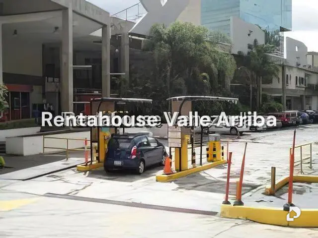 Local comercial en Macaracuay, Caracas – 3