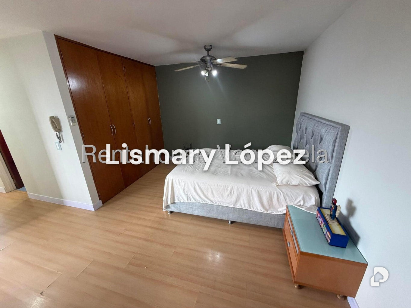 Apartamento en Lomas de Las Mercedes, Caracas – 11