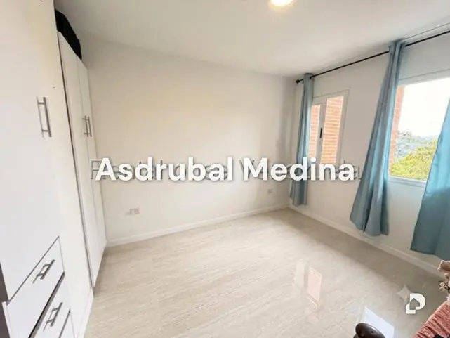 Apartamento en Oripoto, Caracas – 13