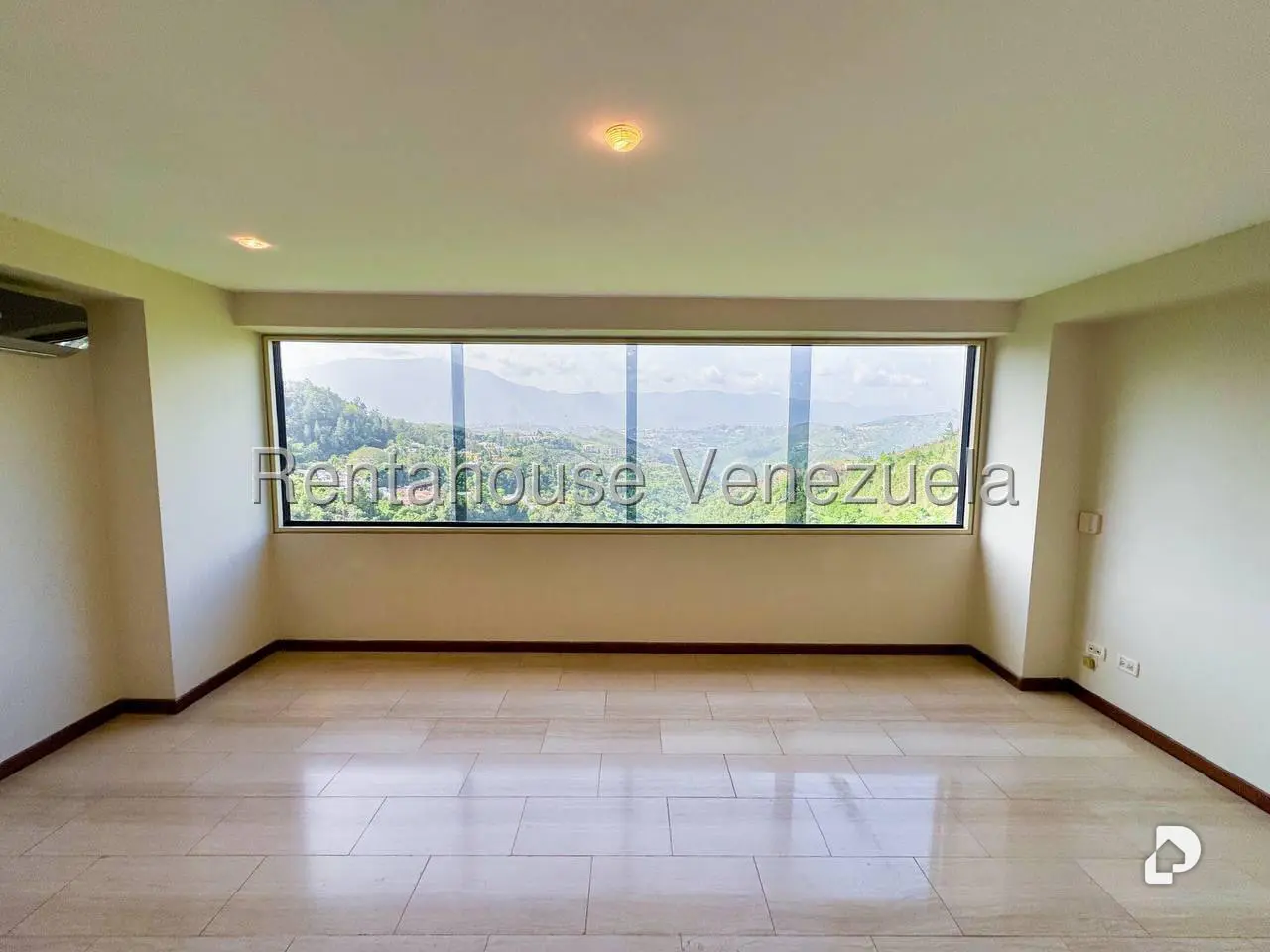 Apartamento en Lomas de La Lagunita, Caracas – 16