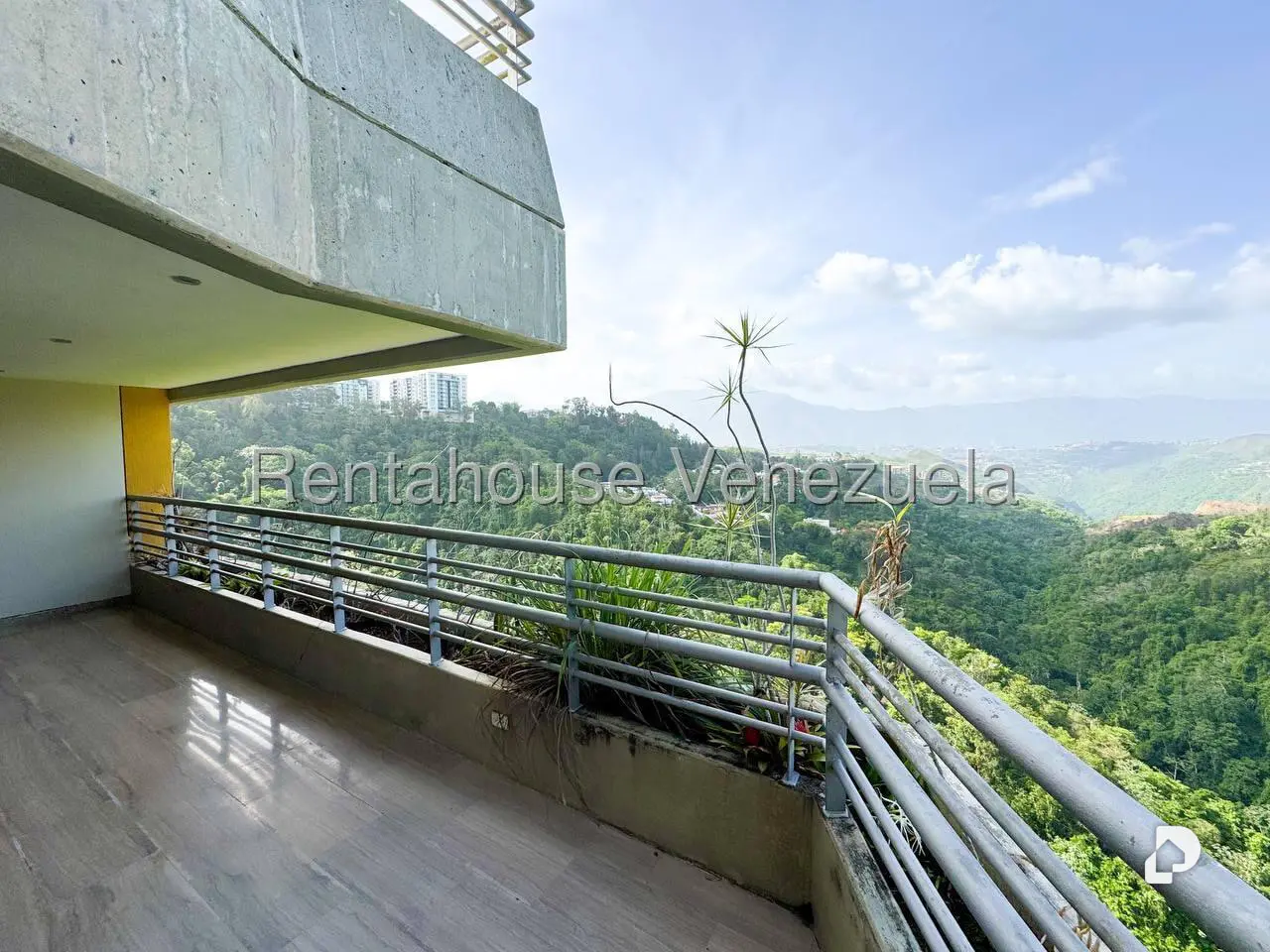 Apartamento en Lomas de La Lagunita, Caracas – 8