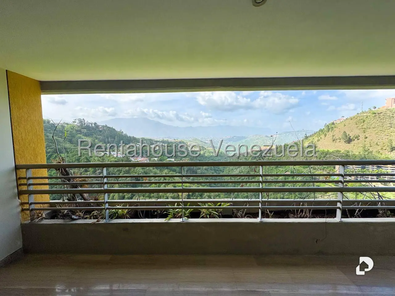 Apartamento en Lomas de La Lagunita, Caracas – 5