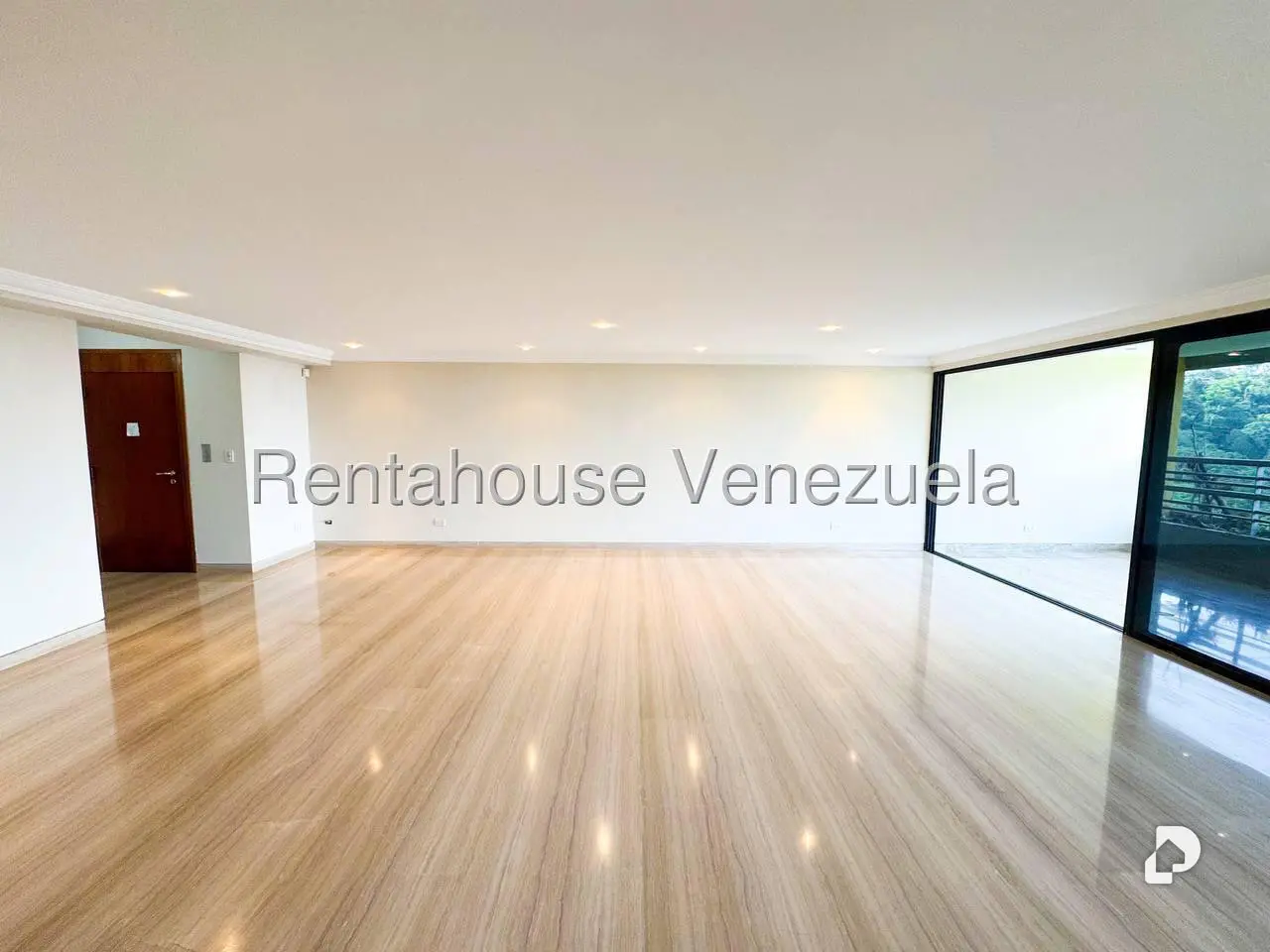 Apartamento en Lomas de La Lagunita, Caracas – 11