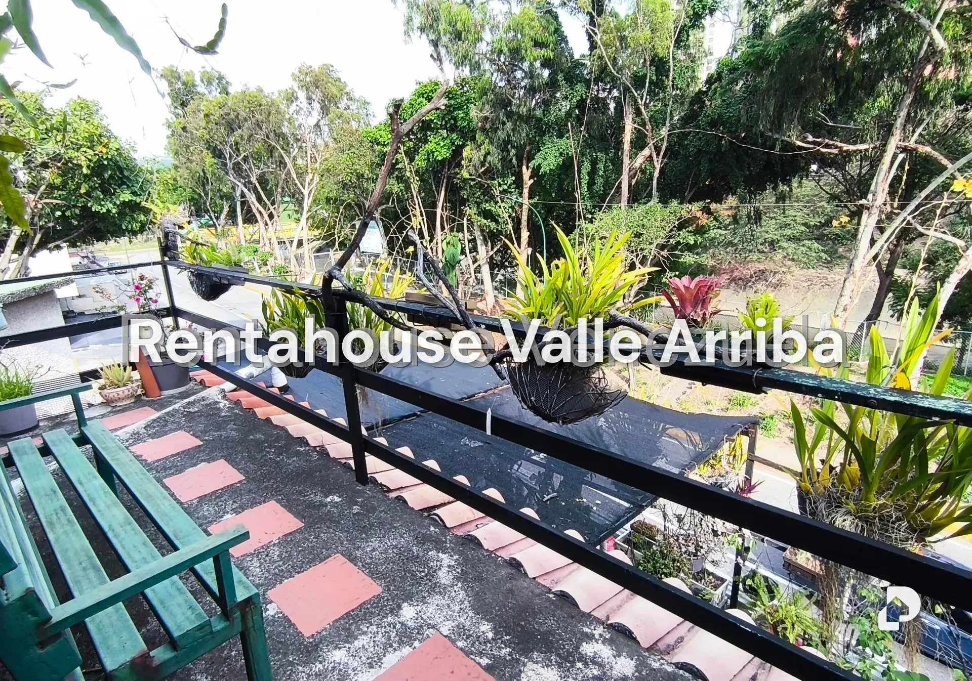Casa en La California Sur, Caracas – 30