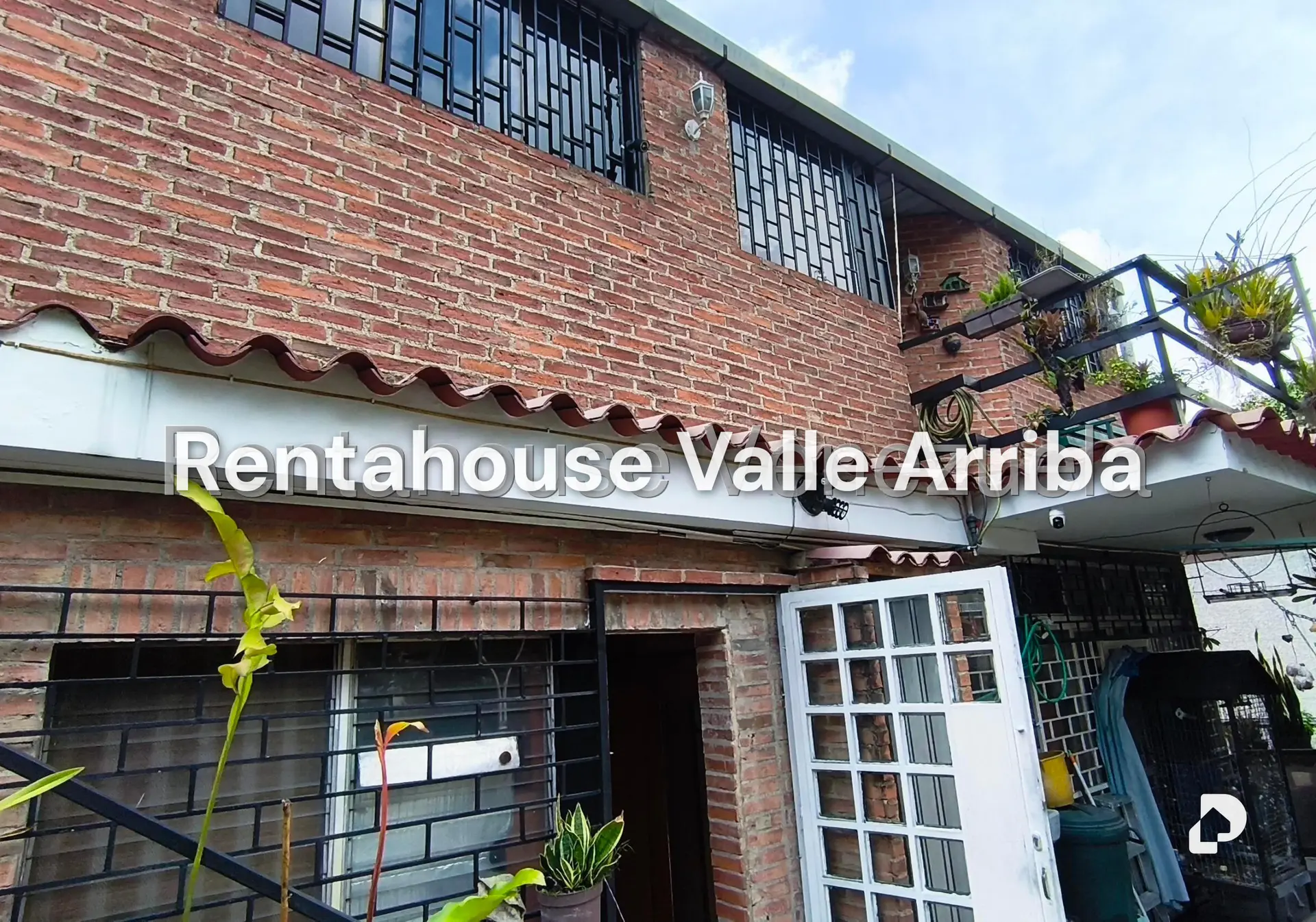 Casa en La California Sur, Caracas – 24