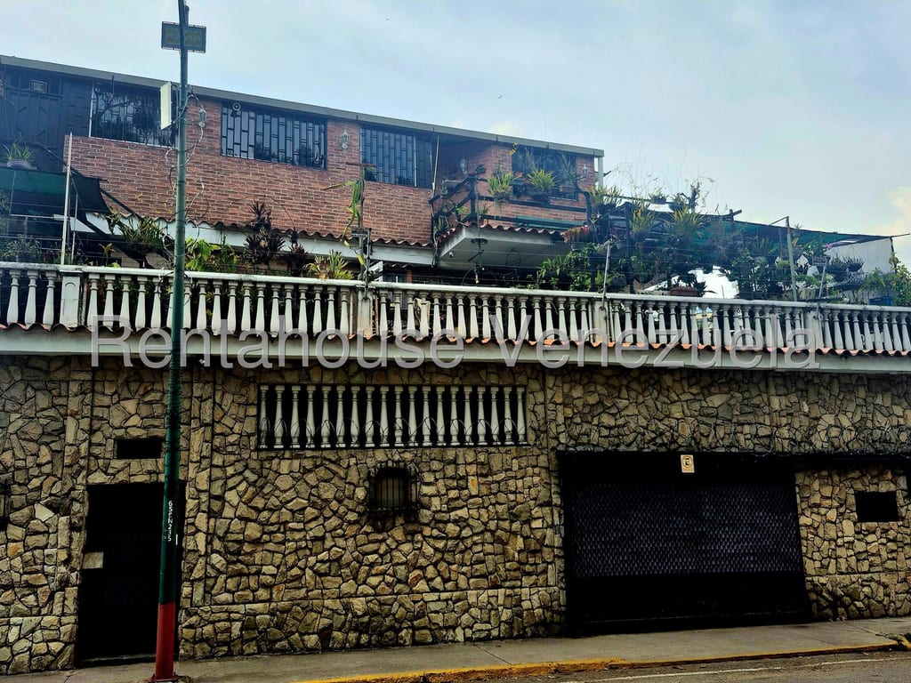 House in La California Sur, Caracas - 1