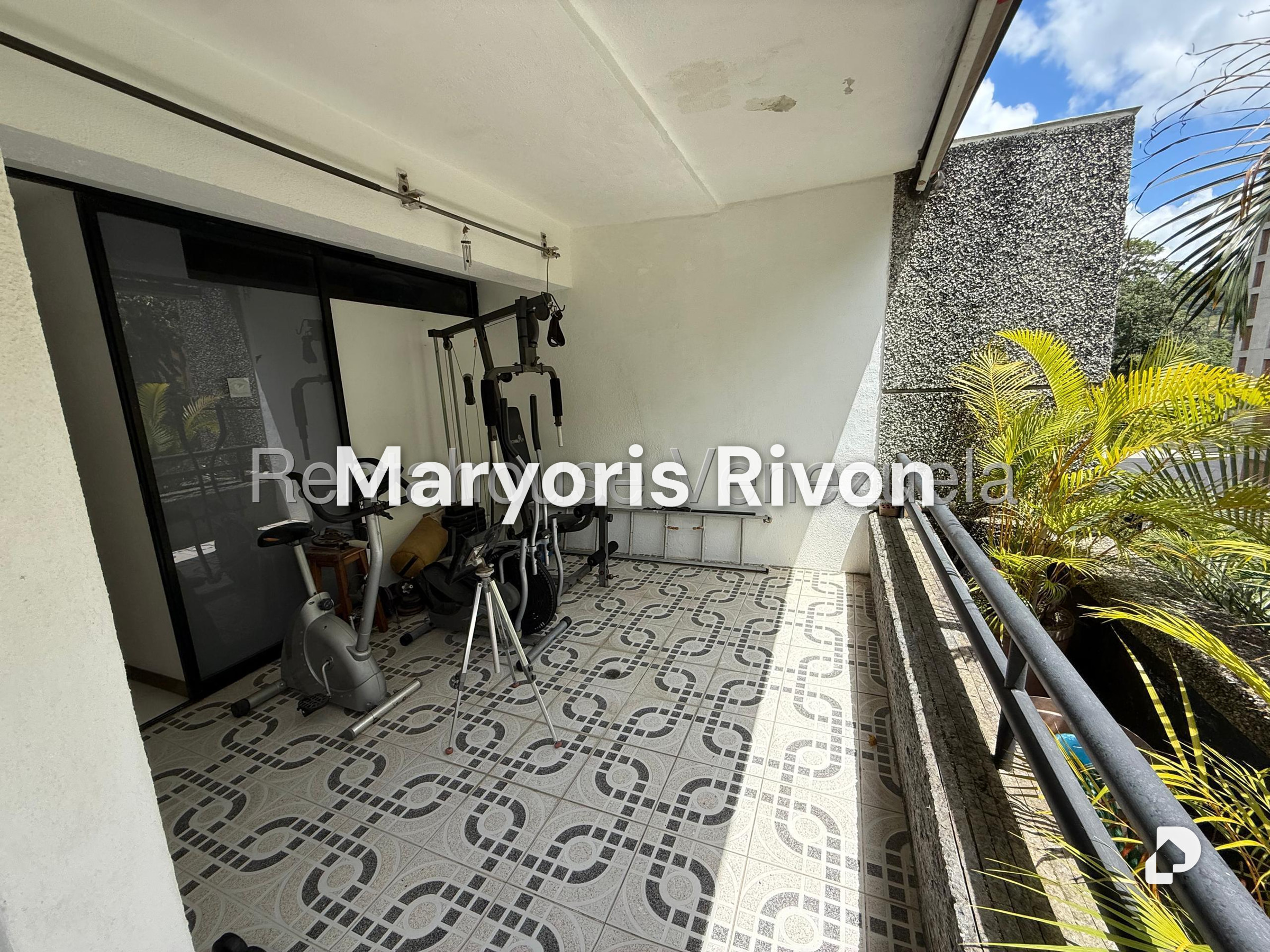 Casa en La Boyera, Caracas – 15