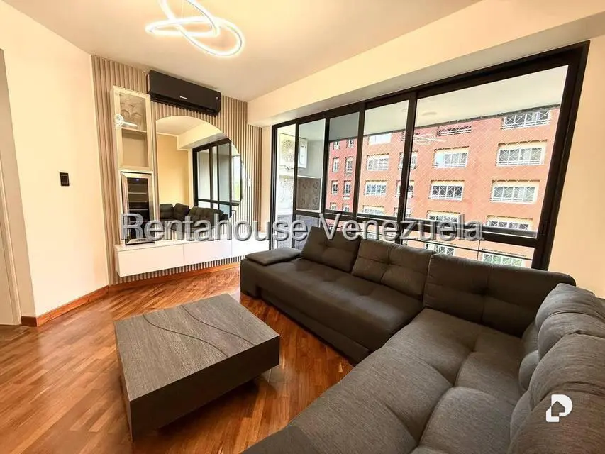 Apartamento en El Rosal, Caracas – 6