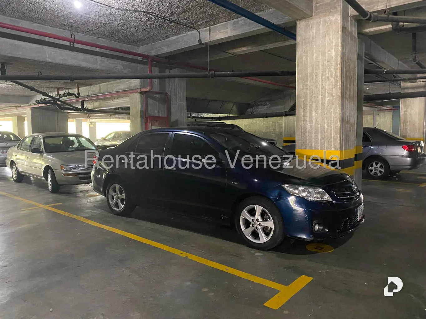 Apartamento en Las Esmeraldas, Caracas – 24