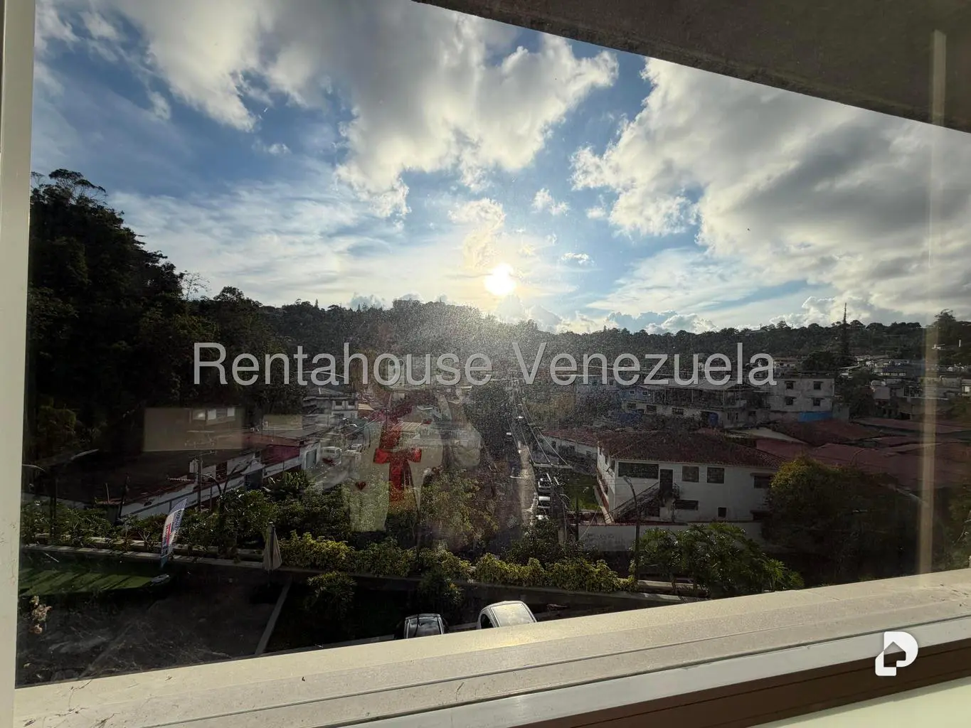 Oficina en La Lagunita Country Club, Caracas – 11