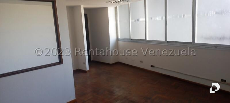 Oficina en Parroquia Catedral, Caracas – 12