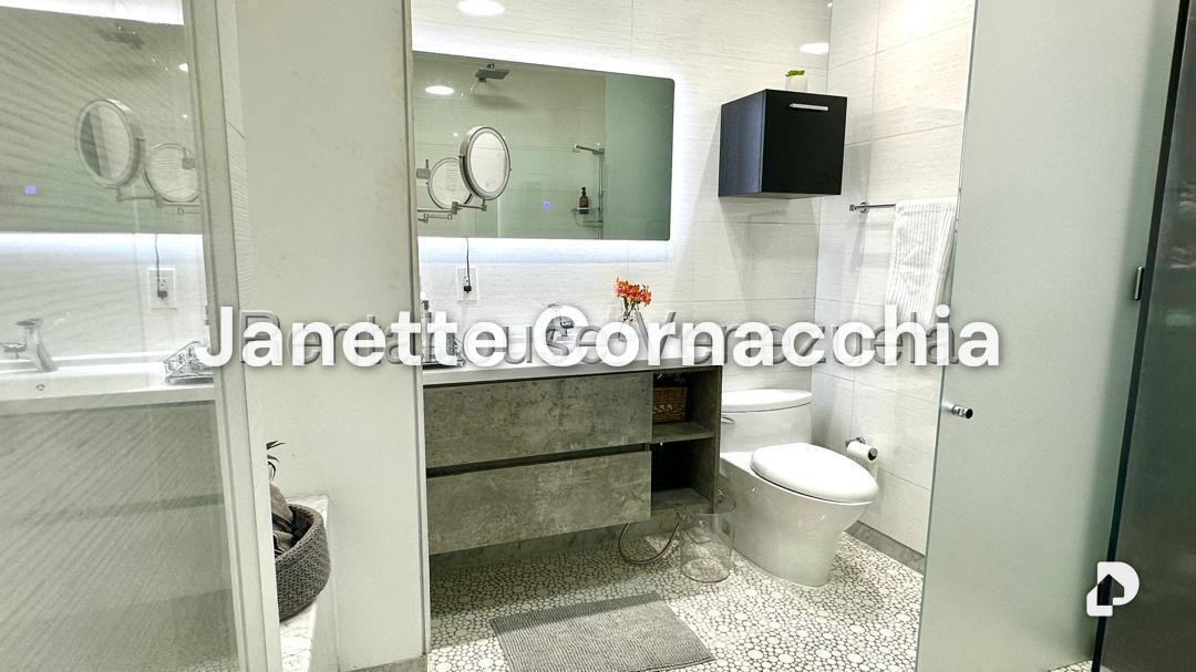 Apartamento en Altamira, Caracas – 10