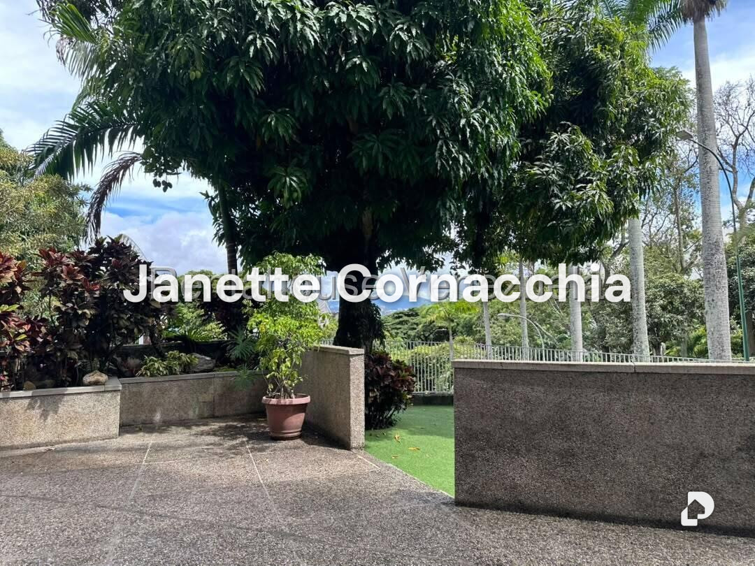 Apartamento en Altamira, Caracas – 15