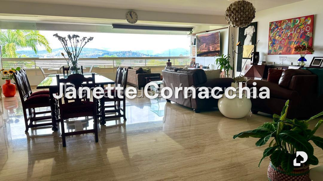 Apartamento en Altamira, Caracas – 6