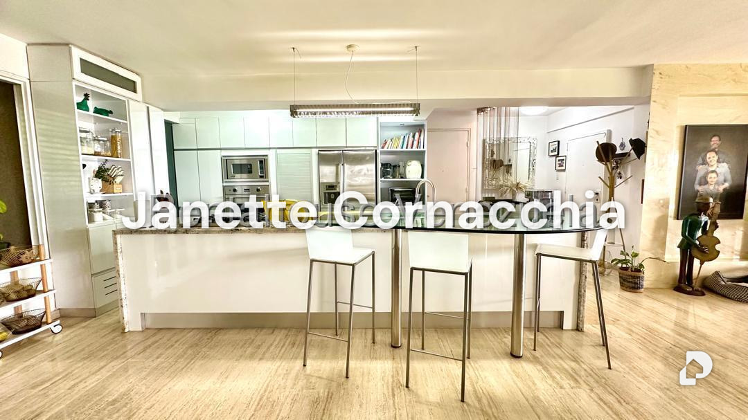 Apartamento en Altamira, Caracas – 5