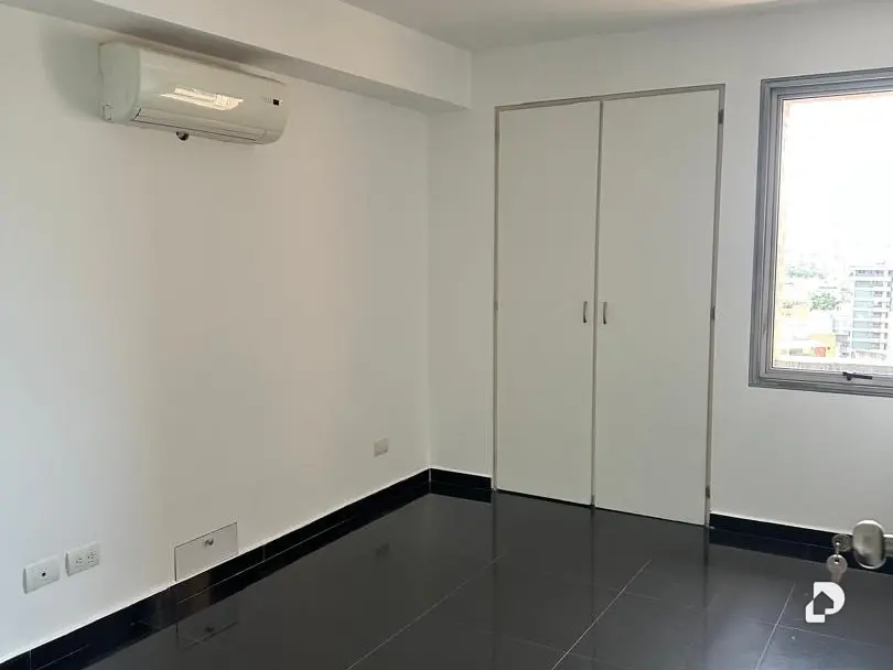 Apartamento en Los Dos Caminos, Caracas – 11