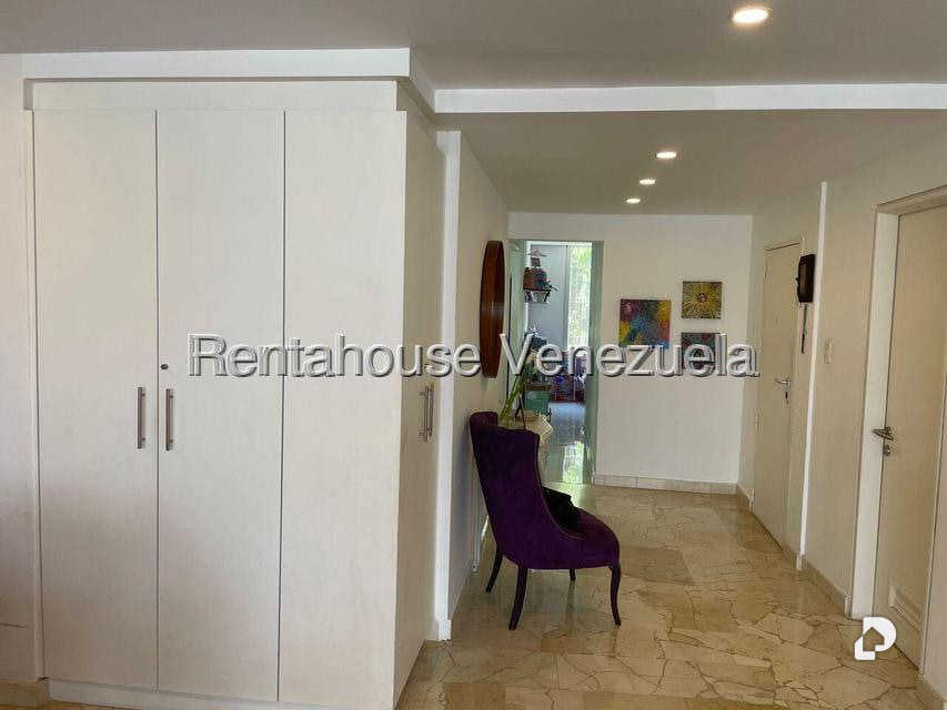 Apartamento en Lomas de Las Mercedes, Caracas – 29