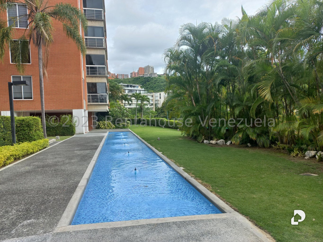 Apartamento en Lomas de La Alameda, Caracas – 4