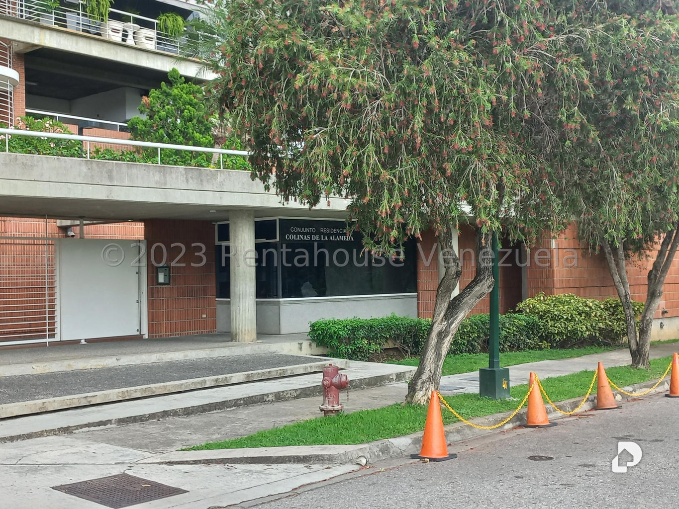 Apartamento en Lomas de La Alameda, Caracas – 3
