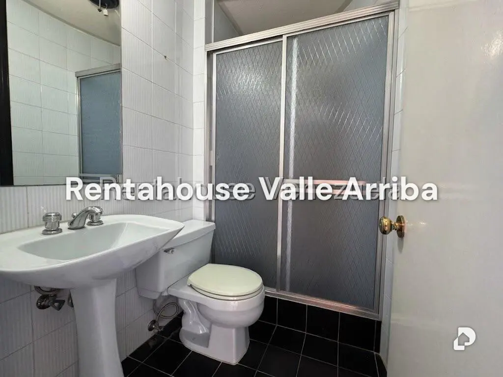 Apartamento en Lomas de Prados del Este, Caracas – 13